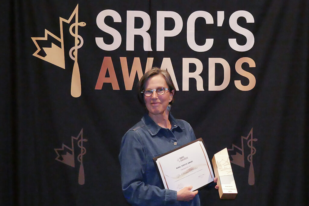 Dr Frances Kilbertus rural service award